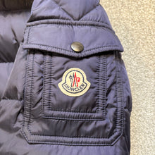 Load image into Gallery viewer, Moncler Byron Navy Size 2
