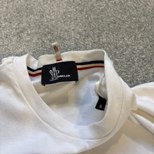 Load image into Gallery viewer, Moncler Grenoble T-Shirt White Size Small

