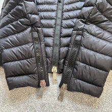 Load image into Gallery viewer, Women’s Moncler Blen Black Size 2
