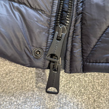 Load image into Gallery viewer, Moncler Mongioie Black Size 2
