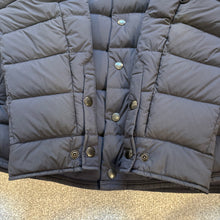 Load image into Gallery viewer, Moncler Gaudenier Dark Navy Size 5
