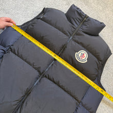 Load image into Gallery viewer, Moncler Almaz Gilet Black &amp; Navy Size 2

