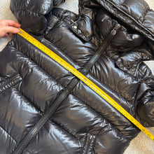 Load image into Gallery viewer, Moncler Maya Black Size 1
