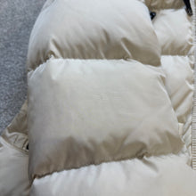 Load image into Gallery viewer, Women’s Moncler Aphrotiti White Size 2
