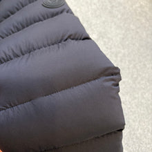 Load image into Gallery viewer, Women’s Moncler Cerces Black Size 3
