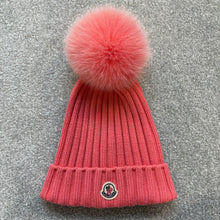 Load image into Gallery viewer, Women’s Moncler Pom-Pom Beanie Light Pink SzUNI
