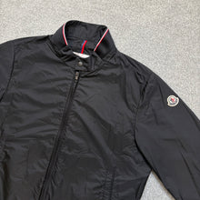Load image into Gallery viewer, Moncler Reppe Black Size 5
