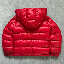 Load image into Gallery viewer, Moncler Maya Red Age10
