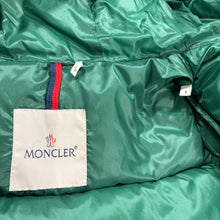 Load image into Gallery viewer, Women’s Moncler Seritte Green Size 1
