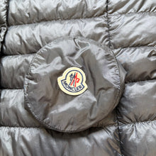 Load image into Gallery viewer, Women’s Moncler Liane Gilet Black Size 3
