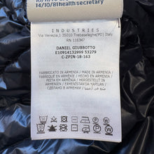 Load image into Gallery viewer, Moncler Daniel Navy Size 2
