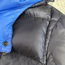 Load image into Gallery viewer, Moncler Lefranc Navy Size 2
