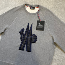 Load image into Gallery viewer, Moncler Grenoble Sweater Grey Size XL
