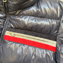 Load image into Gallery viewer, Moncler Mounier Navy Size 5
