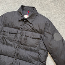 Load image into Gallery viewer, Moncler Gruss Black Size 4
