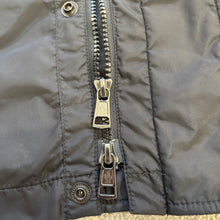 Load image into Gallery viewer, Moncler Jonathan Black Size 6
