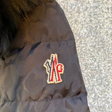Load image into Gallery viewer, Women’s Moncler Grenoble Bever Black Print Size 3
