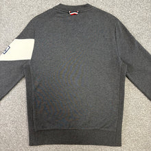 Load image into Gallery viewer, Moncler Gamme Bleu Sweater Dark Grey Size Medium
