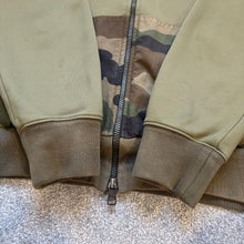 Load image into Gallery viewer, Moncler Khaki &amp; Camo Zip-Up Size Large
