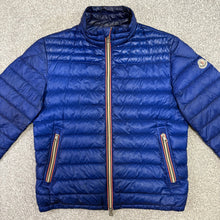 Load image into Gallery viewer, Moncler Daniel Blue Size 3
