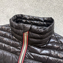 Load image into Gallery viewer, Moncler Daniel Black Size 1
