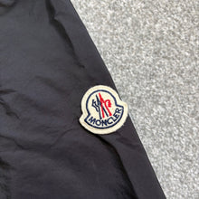 Load image into Gallery viewer, Moncler See Overshirt Black Size 3
