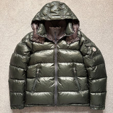 Load image into Gallery viewer, Moncler Zin Dark Green Size 1
