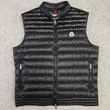 Load image into Gallery viewer, Moncler Gir Gilet Black Size 5
