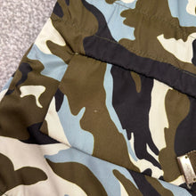 Load image into Gallery viewer, Women’s Moncler Corail Camo Windbreaker Size 1
