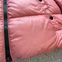 Load image into Gallery viewer, Women’s Moncler Bandama Pink Size 1
