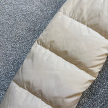 Load image into Gallery viewer, Women’s Moncler Gene Beige Size 1
