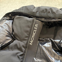 Load image into Gallery viewer, Moncler Grenoble Montgetech Black Size 2
