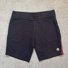 Load image into Gallery viewer, Moncler Shorts Navy Size XL
