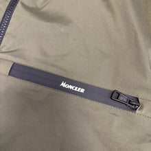 Load image into Gallery viewer, Moncler Leos Khaki Size 2
