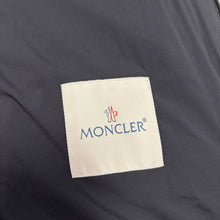 Load image into Gallery viewer, Moncler Pires Black Size 6
