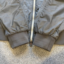 Load image into Gallery viewer, Moncler Miroir Grey Size 3
