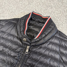 Load image into Gallery viewer, Moncler Garin Black Size 2
