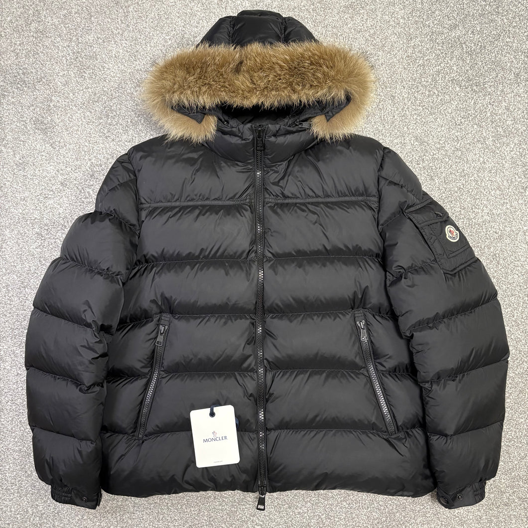 Moncler Marque Black Size 7