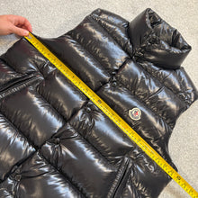 Load image into Gallery viewer, Moncler Tibb Gilet Black Size 4
