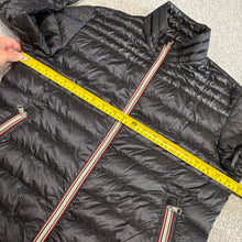 Load image into Gallery viewer, Moncler Daniel Black Size 3
