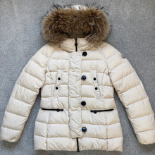 Load image into Gallery viewer, Women’s Moncler Gene Beige Size 1

