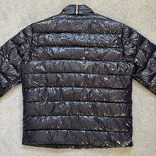 Load image into Gallery viewer, Moncler Agar Navy Size 3
