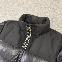 Load image into Gallery viewer, Moncler Bruel Black Size 3
