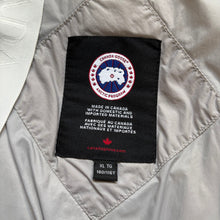 Load image into Gallery viewer, Canada Goose Everett Grey Size XL
