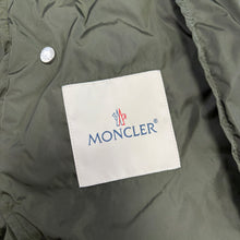 Load image into Gallery viewer, Moncler Grimpeurs Khaki Size 1
