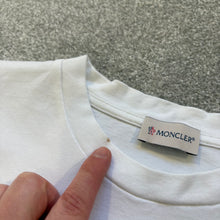 Load image into Gallery viewer, Moncler T-Shirt White Age 14
