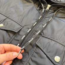 Load image into Gallery viewer, Moncler Menue Black Size 4
