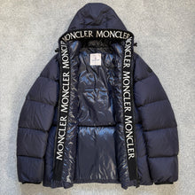 Load image into Gallery viewer, Moncler Montcla Navy Size 4
