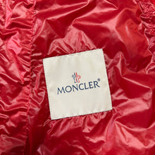 Load image into Gallery viewer, Moncler Acorus Red Size 5
