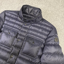 Load image into Gallery viewer, Moncler Forbin Navy Size 5
